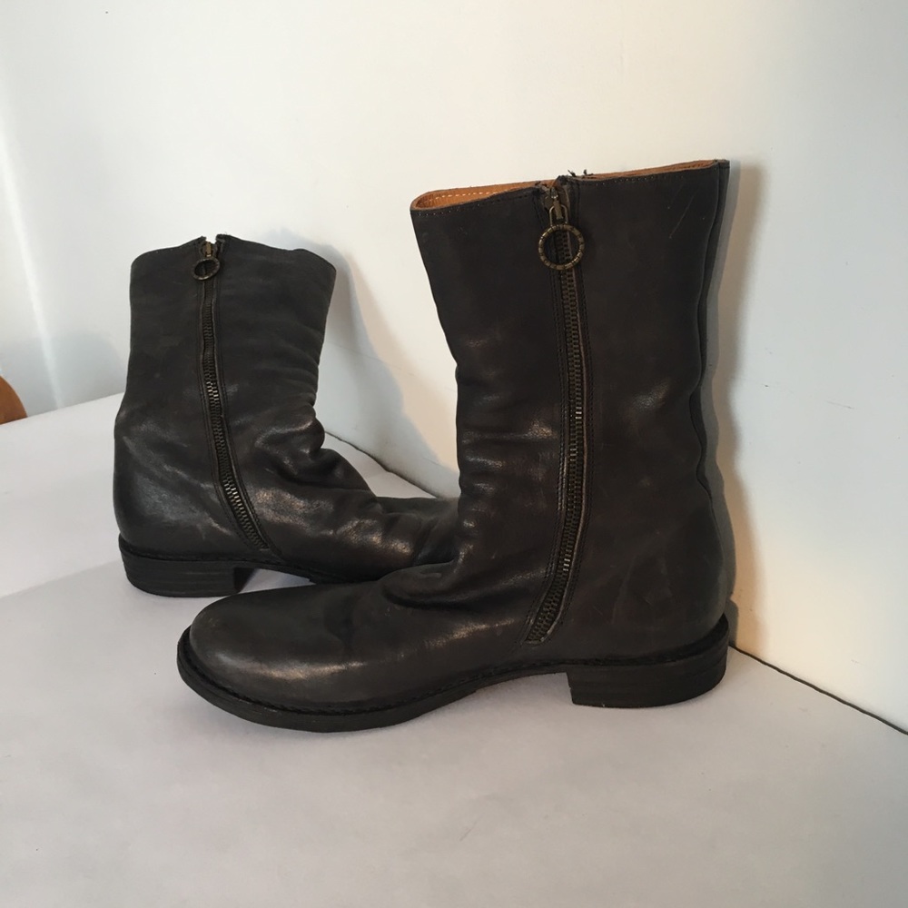 Fiorentini and Baker mid shaft boots